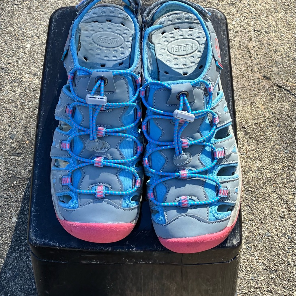 Khombu Light Blue with Orange Accent Extra Comfort Outdoor Sandals.